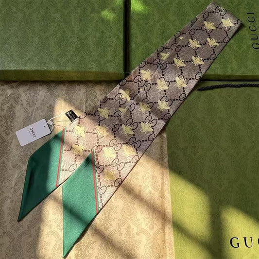 GREEN AND BEIGE GG SCARF
